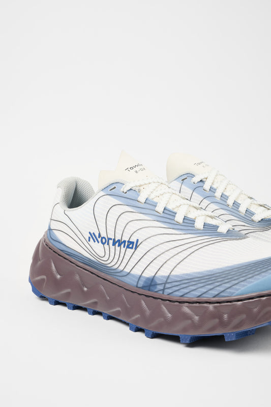 NNormal Tomir 02 White  by Nnormal